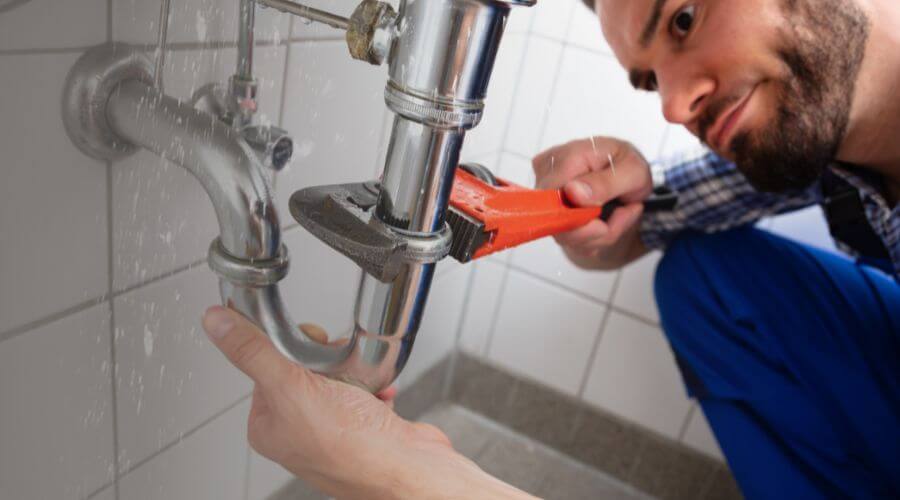 Professional same day plumber services in Tilden, TX